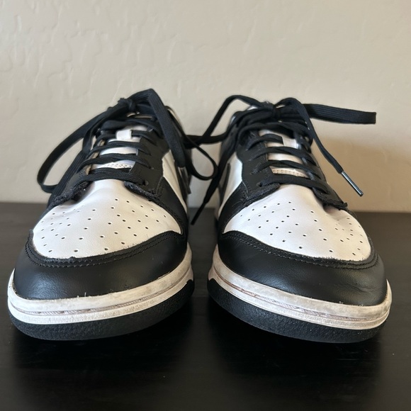 Nike Dunk Low Pandas size 10.5 - Picture 4 of 7
